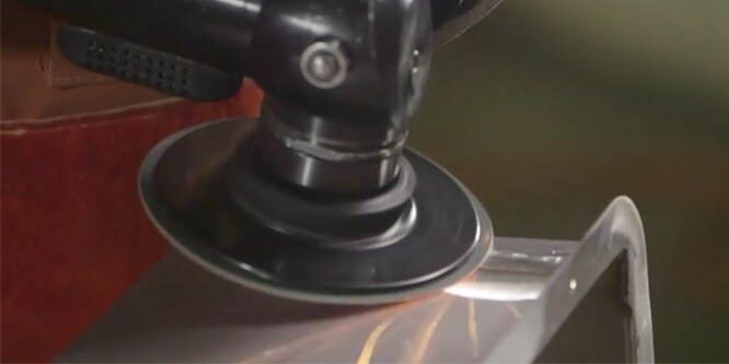 Video showing usage of an brasive fiber disc for flat weld grinding and beveling
